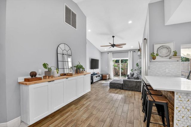 6024 Strawberry Lakes Circle, Lake Worth, FL 33463