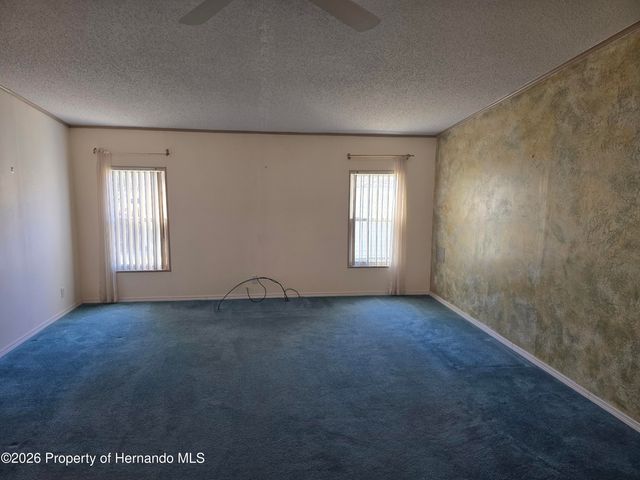 9091 Dickens Avenue, Brooksville, FL 34613