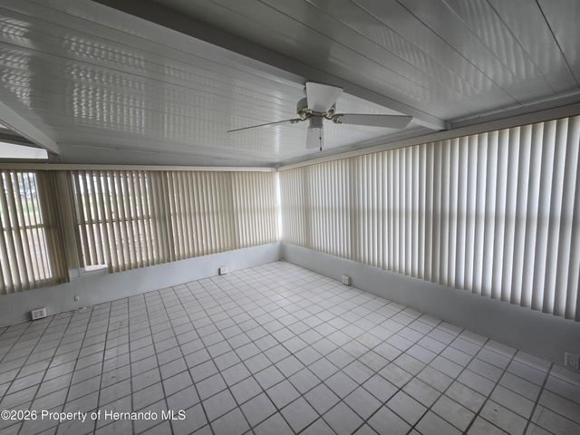 9091 Dickens Avenue, Brooksville, FL 34613