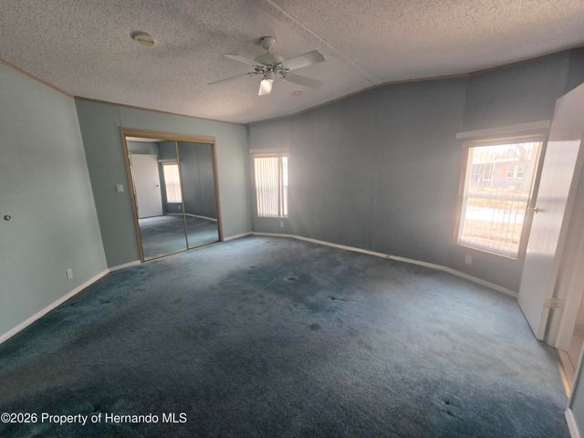 9091 Dickens Avenue, Brooksville, FL 34613