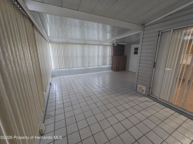 9091 Dickens Avenue, Brooksville, FL 34613