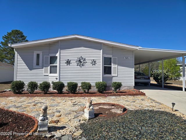 9091 Dickens Avenue, Brooksville, FL 34613