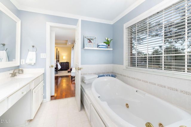 1806 Waddill Way, Henderson, NC 27536