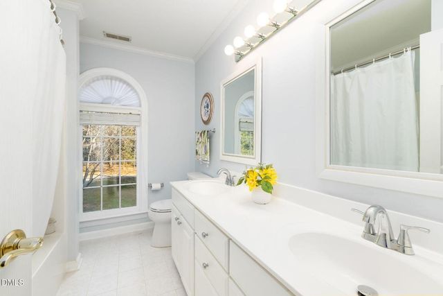 1806 Waddill Way, Henderson, NC 27536