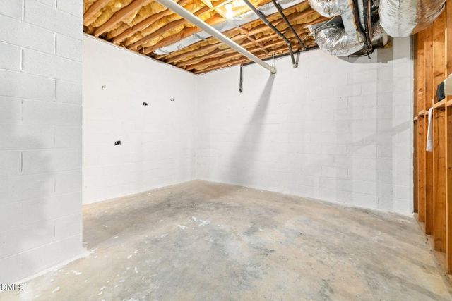 1806 Waddill Way, Henderson, NC 27536