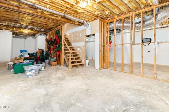 1806 Waddill Way, Henderson, NC 27536