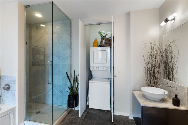 600 N Fairbanks Court 3306, Chicago, IL 60611