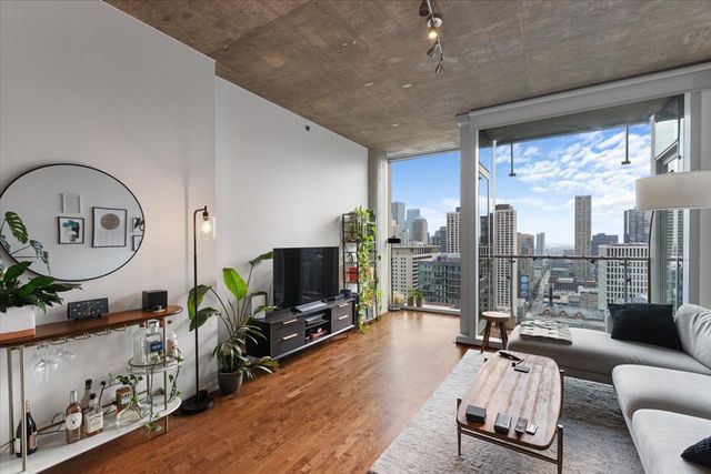600 N Fairbanks Court 3306, Chicago, IL 60611
