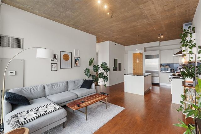 600 N Fairbanks Court 3306, Chicago, IL 60611