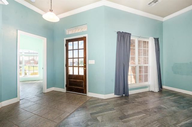 531 W Shadow Ridge Way, Mustang, OK 73064