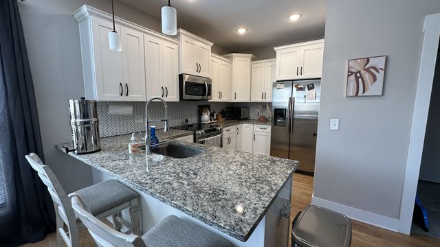 537 Dexter Dr, Clarksville, TN 37043