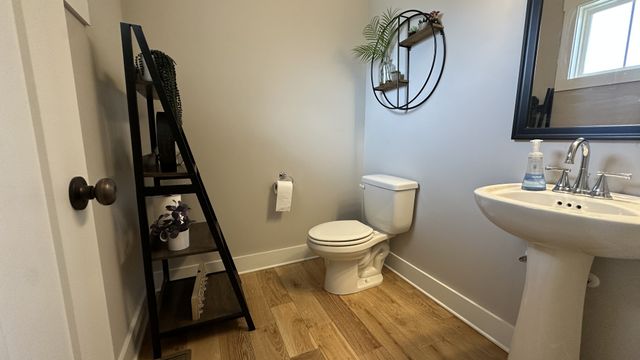 537 Dexter Dr, Clarksville, TN 37043