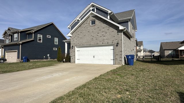 537 Dexter Dr, Clarksville, TN 37043