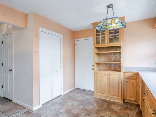 1005 N Flamingo Road, Rogers, AR 72756