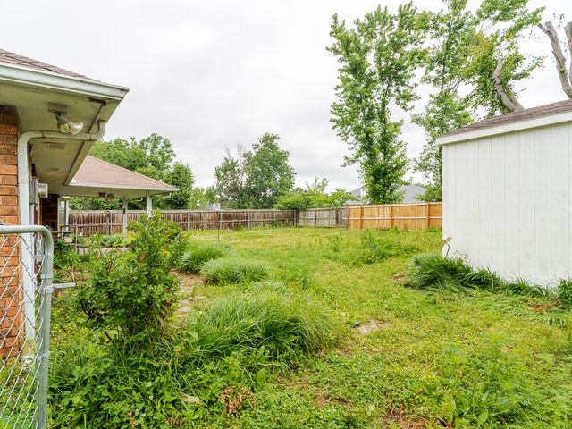 1005 N Flamingo Road, Rogers, AR 72756