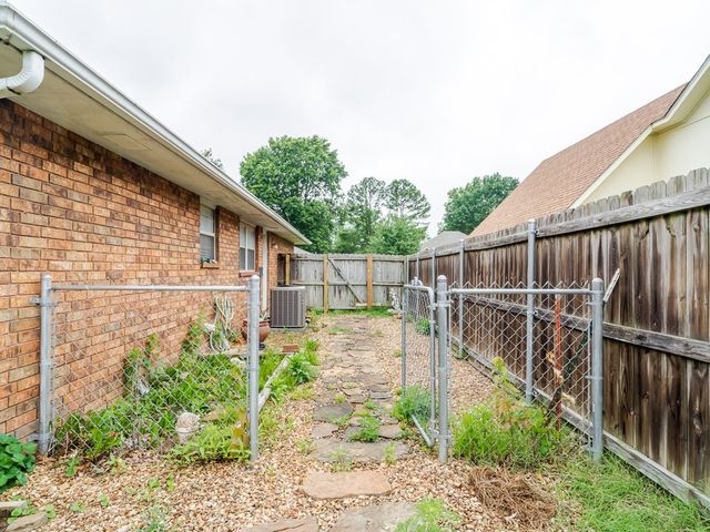 1005 N Flamingo Road, Rogers, AR 72756
