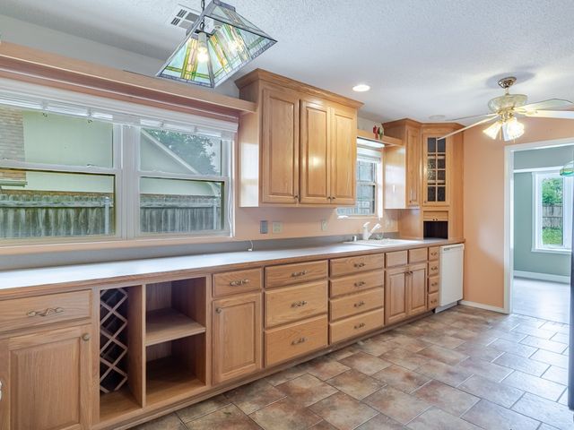 1005 N Flamingo Road, Rogers, AR 72756