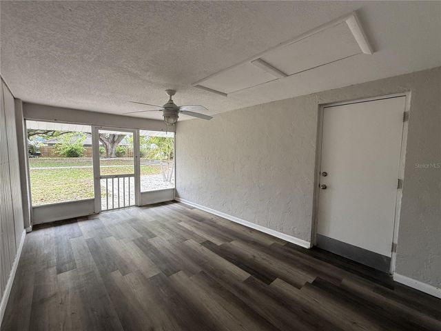 260 NIPPINO TRAIL E, Nokomis, FL 34275