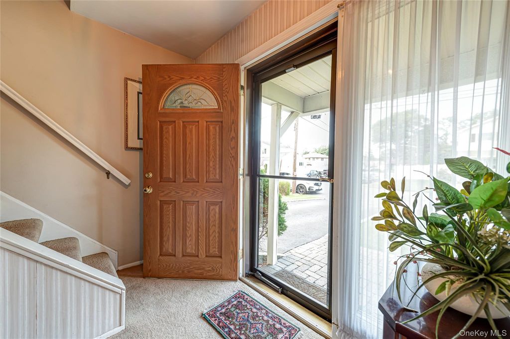 607 7th Avenue, East Northport, NY 11731 — photo 3