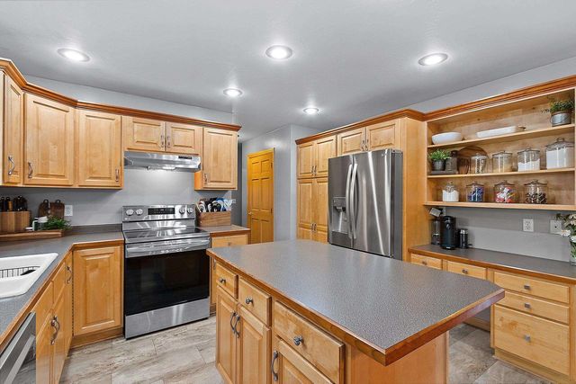 334 THOMAS WAY, Sobieski, WI 54171