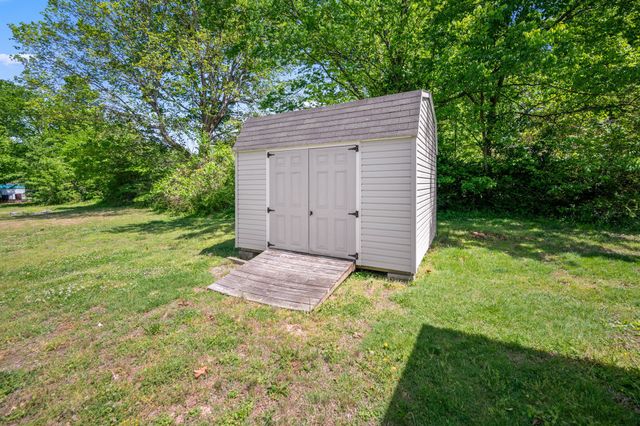 255 Walnut St, Greenbrier, TN 37073