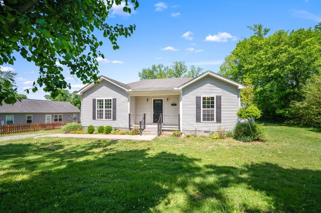 255 Walnut St, Greenbrier, TN 37073