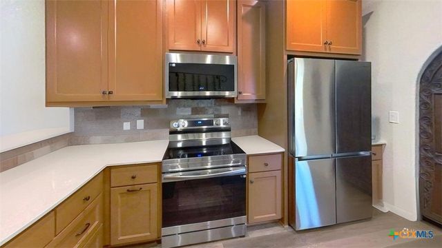 111 Clydesdale Drive, San Marcos, TX 78666