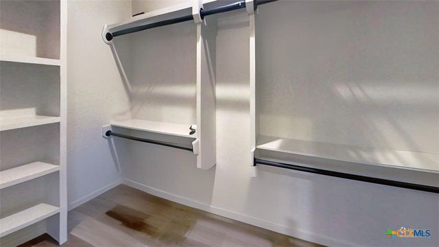 111 Clydesdale Drive, San Marcos, TX 78666