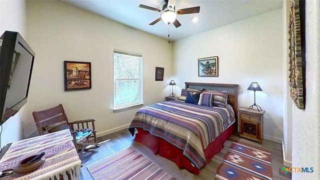 111 Clydesdale Drive, San Marcos, TX 78666