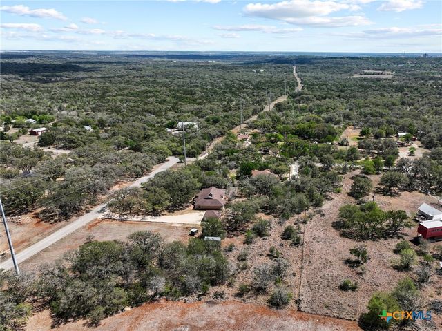 111 Clydesdale Drive, San Marcos, TX 78666