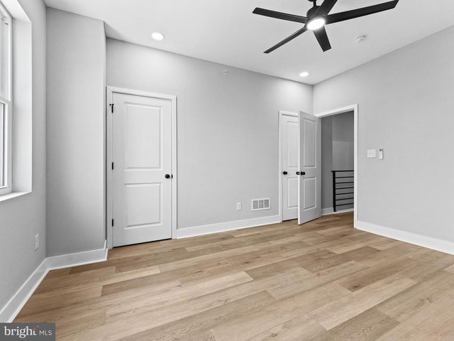 5220 N 9TH ST, Philadelphia, PA 19141