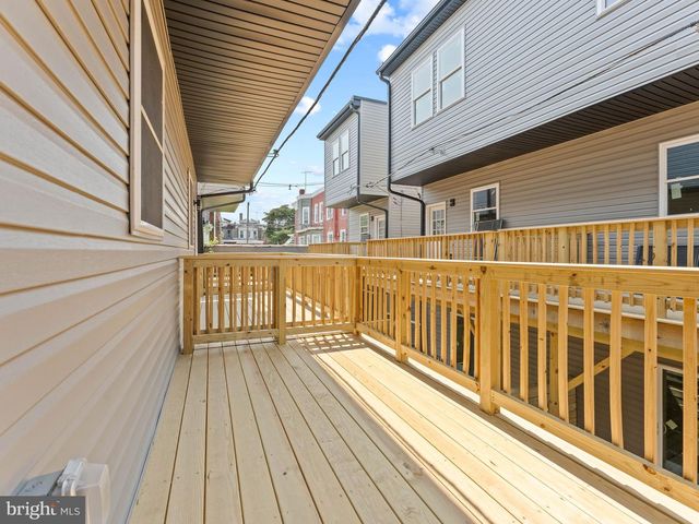5220 N 9TH ST, Philadelphia, PA 19141