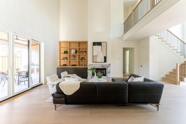 3815 Dunhaven Road, Dallas, TX 75220