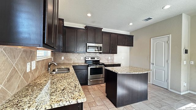 10403 Ashbury Creek, San Antonio, TX 78245