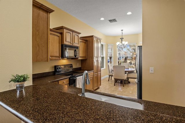 1068 STONEY CREEK DRIVE, Lakeland, FL 33811