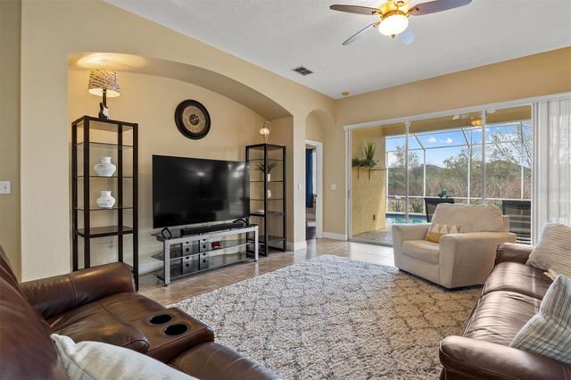 1068 STONEY CREEK DRIVE, Lakeland, FL 33811