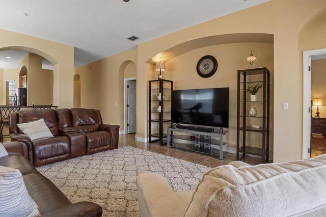 1068 STONEY CREEK DRIVE, Lakeland, FL 33811