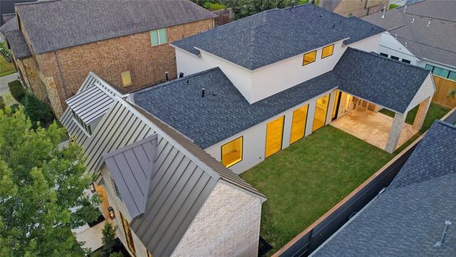 6426 Schiller Street, Houston, TX 77055