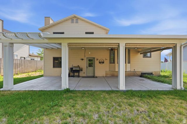2645 N 1700 E, Layton, UT 84040