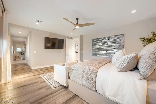 8984 Rolling Pietra Street, Las Vegas, NV 89166