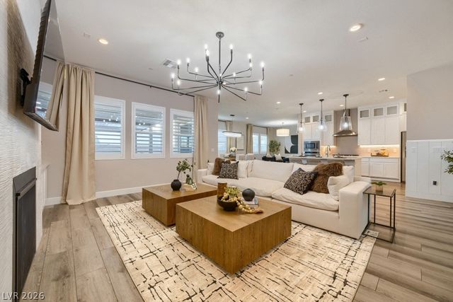 8984 Rolling Pietra Street, Las Vegas, NV 89166