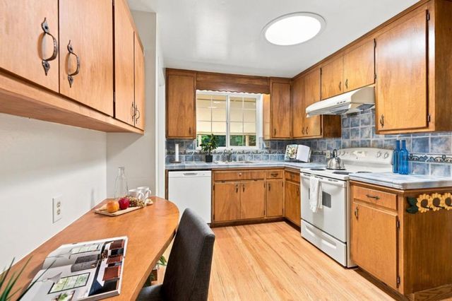 651 29th Avenue, San Mateo, CA 94403