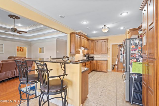 13242 Three Hawks Drive, Olive Branch, MS 38654