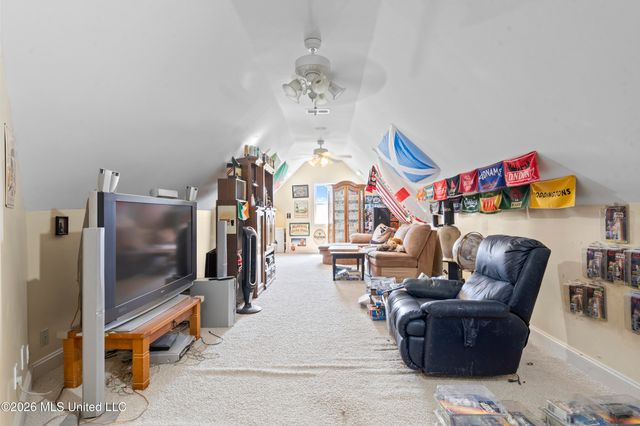 13242 Three Hawks Drive, Olive Branch, MS 38654