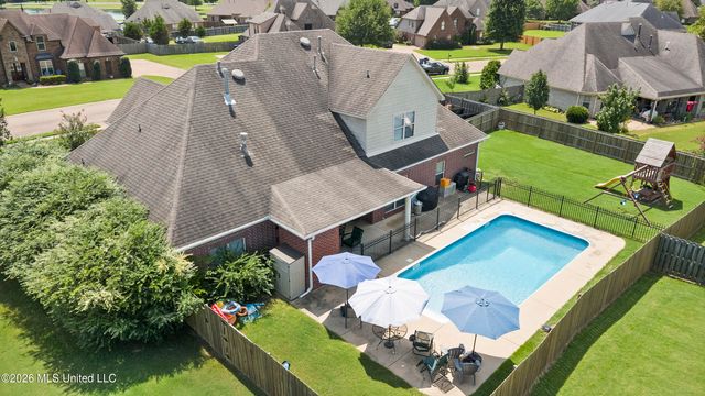 13242 Three Hawks Drive, Olive Branch, MS 38654