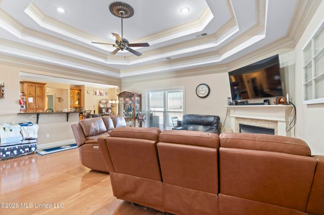 13242 Three Hawks Drive, Olive Branch, MS 38654