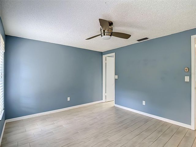 903 CARRIE COVE, Valrico, FL 33594