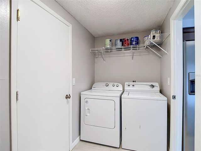 903 CARRIE COVE, Valrico, FL 33594