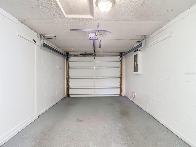 903 CARRIE COVE, Valrico, FL 33594