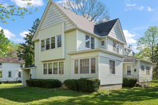 324 S Main Street, Crown Point, IN 46307